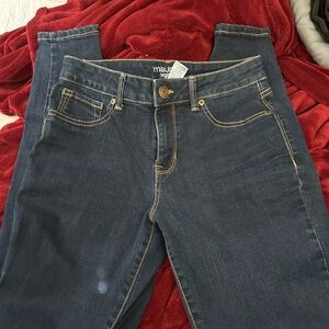 🍄 add to bundle for $1.50 -Maurices Blue Skinny Jeans Classic Style